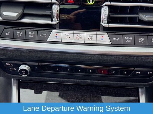 Used 2022 BMW 330i xDrive Sedan w/ Premium Package 2 AWD/4WD image 20