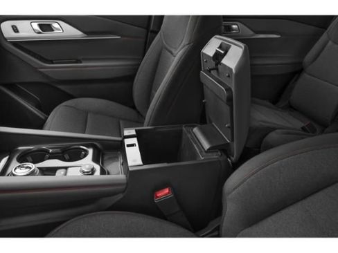 New 2026 Ford Explorer Active RWD image 13