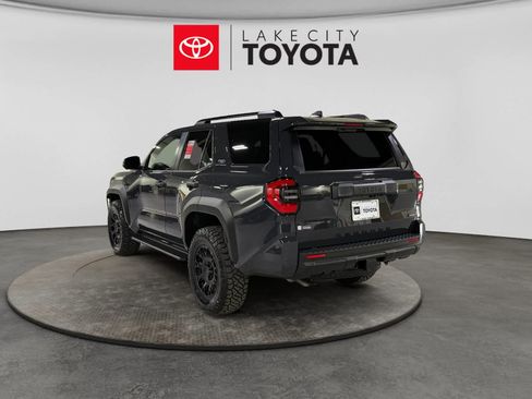 Used 2026 Toyota 4Runner TRD Off-Road Premium AWD/4WD image 5