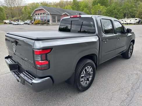 Used 2023 Nissan Frontier SV w/ SV Convenience Package AWD/4WD image 3