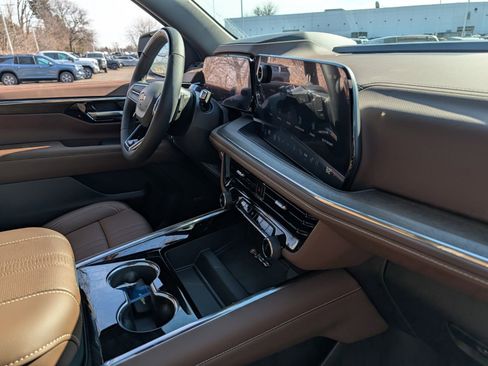 New 2026 Chevrolet Tahoe High Country AWD/4WD image 35