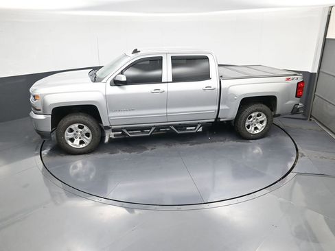 Used 2018 Chevrolet Silverado 1500 LT w/ All Star Edition AWD/4WD image 30