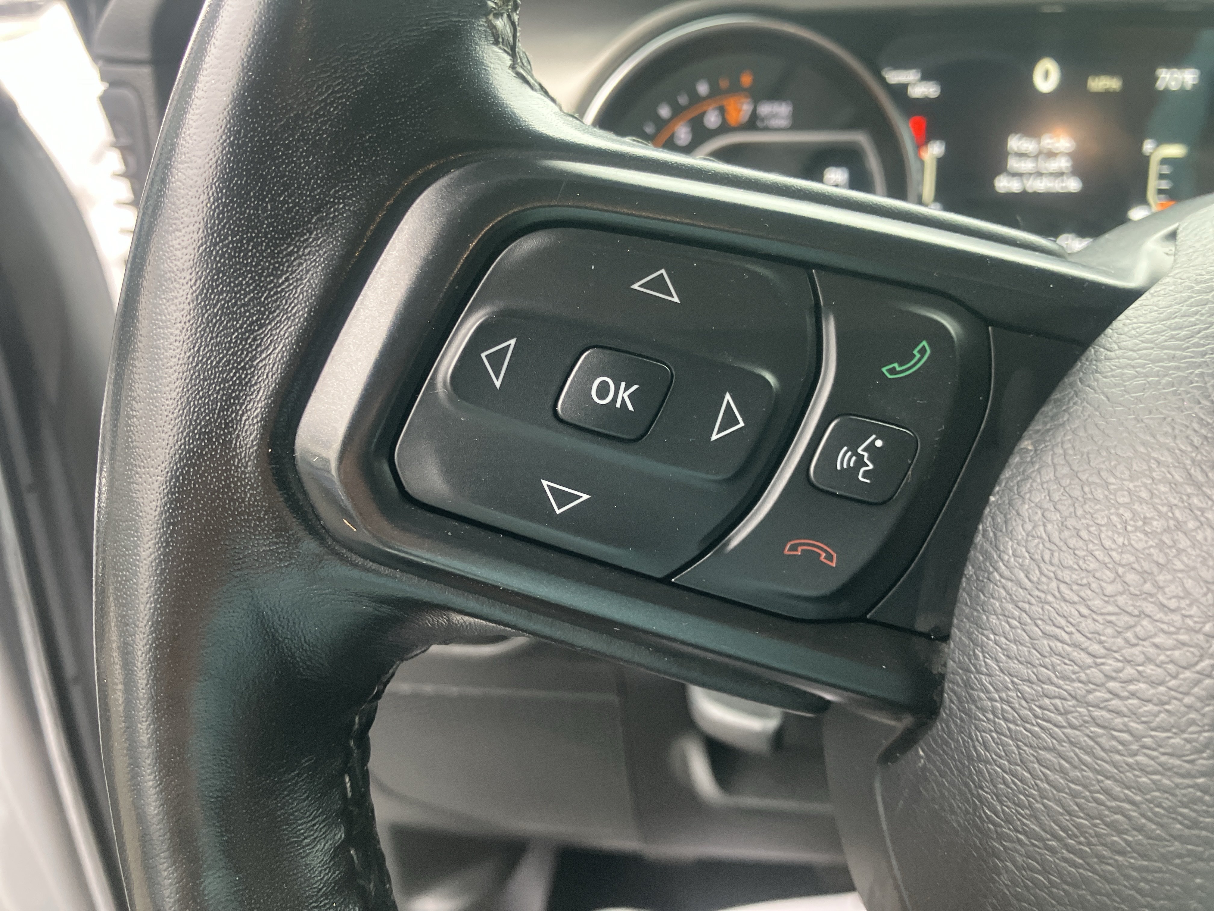Used 2021 Jeep Gladiator Sport AWD/4WD image 19