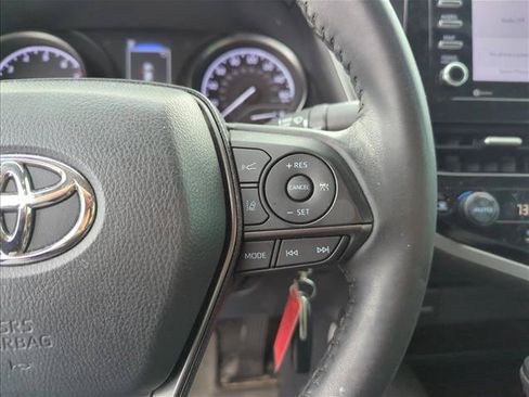 Used 2023 Toyota Camry SE FWD image 15