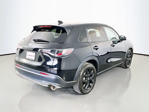 Used 2024 Honda HR-V Sport image 7