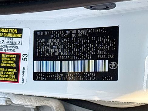 Used 2025 Toyota Camry XSE FWD image 38
