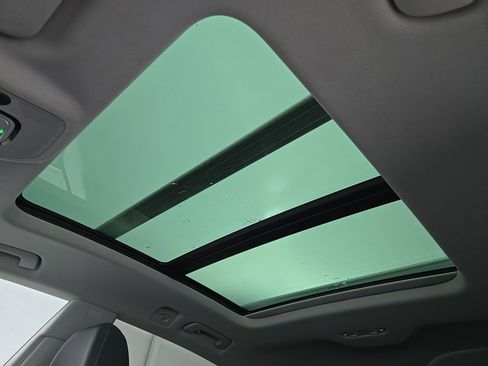 Used 2022 Audi Q8 Premium w/ Convenience Package image 30