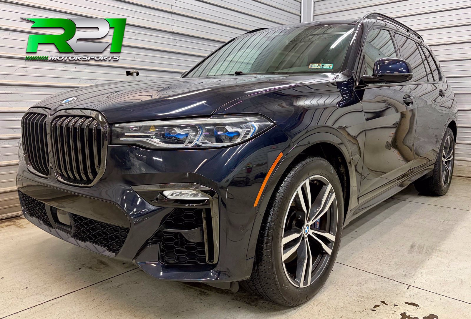 Used 2021 BMW X7 M50i AWD/4WD image 1