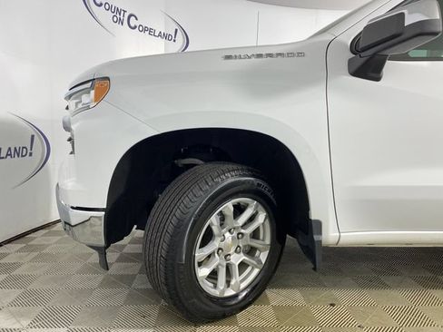 Used 2023 Chevrolet Silverado 1500 LT AWD/4WD image 29