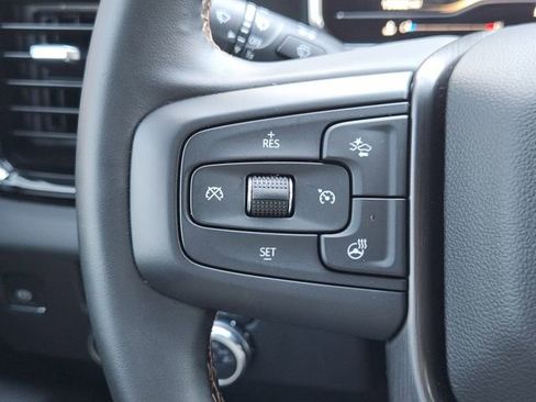 Used 2025 GMC Sierra 2500 AT4 w/ AT4 Premium Plus Package image 20