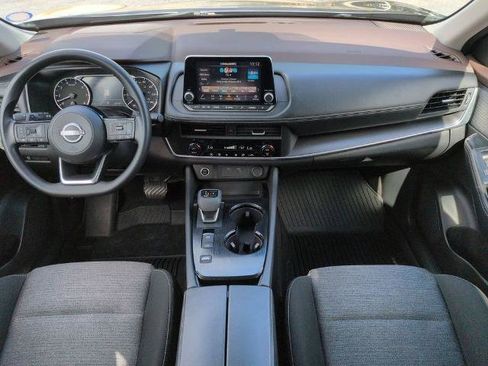 Certified 2023 Nissan Rogue SV FWD image 15