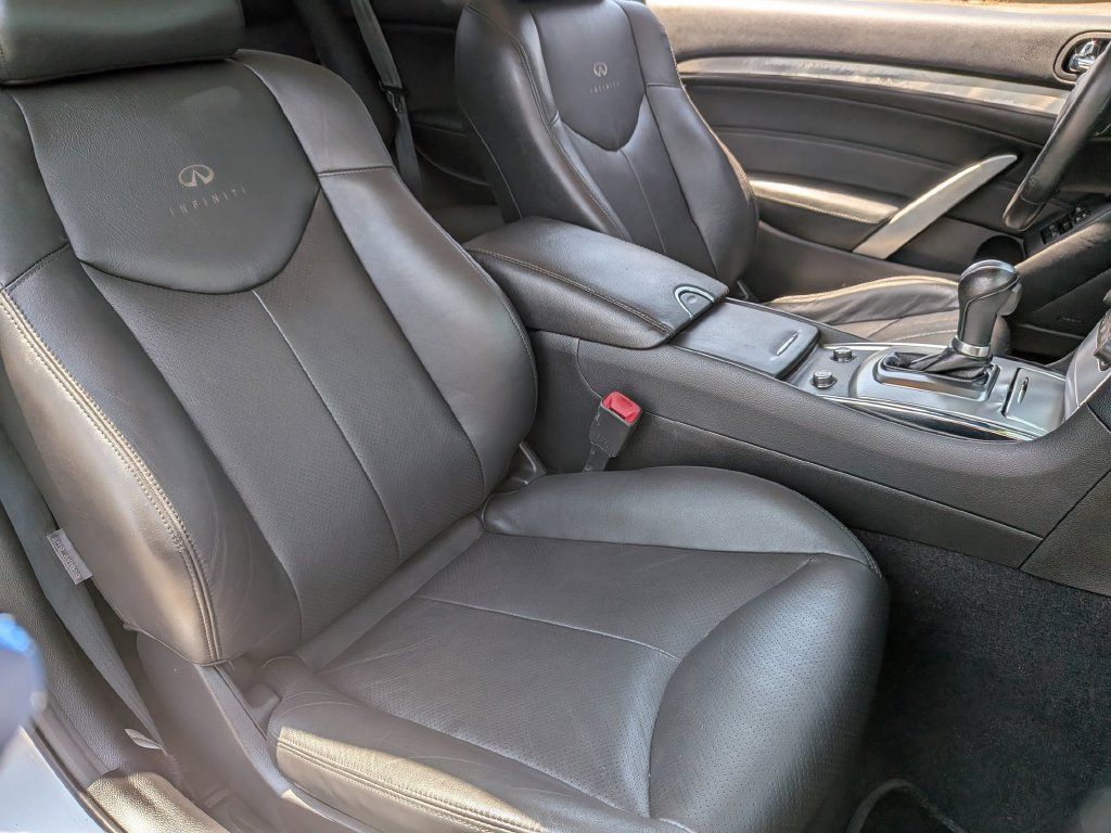 Used 2014 INFINITI Q60 Journey w/ Premium Package RWD image 31