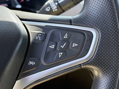 Used 2022 Chevrolet Equinox LS w/ LS Convenience Package FWD image 15