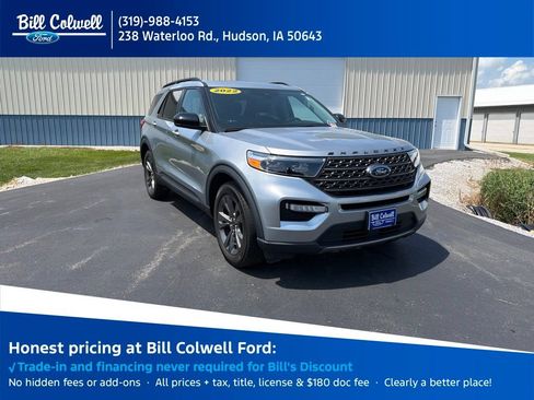 Certified 2022 Ford Explorer XLT w/ Equipment Group 202A AWD/4WD image 1