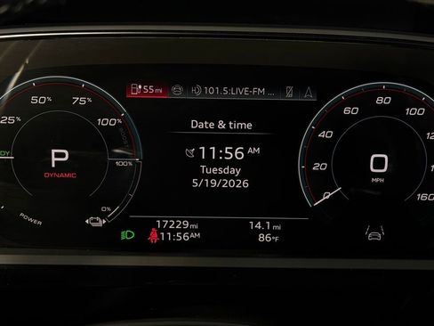 Used 2024 Audi Q8 e-tron Premium Plus w/ Premium Plus Package AWD/4WD image 15