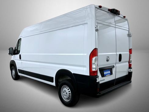 Used 2025 RAM ProMaster 2500 w/ Convenience Group FWD image 7