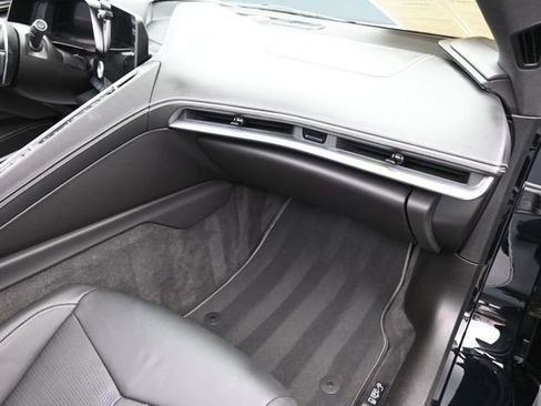 Used 2023 Chevrolet Corvette Stingray Premium Conv w/ Battery Protection Package RWD image 35