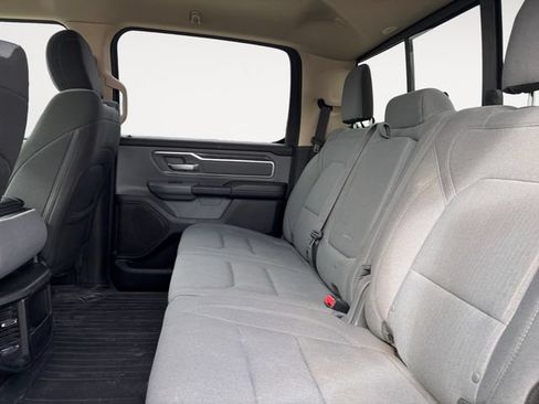 Used 2019 RAM 1500 Big Horn AWD/4WD image 13