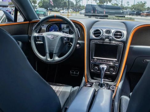 Used 2018 Bentley Flying Spur S V8 AWD/4WD image 23
