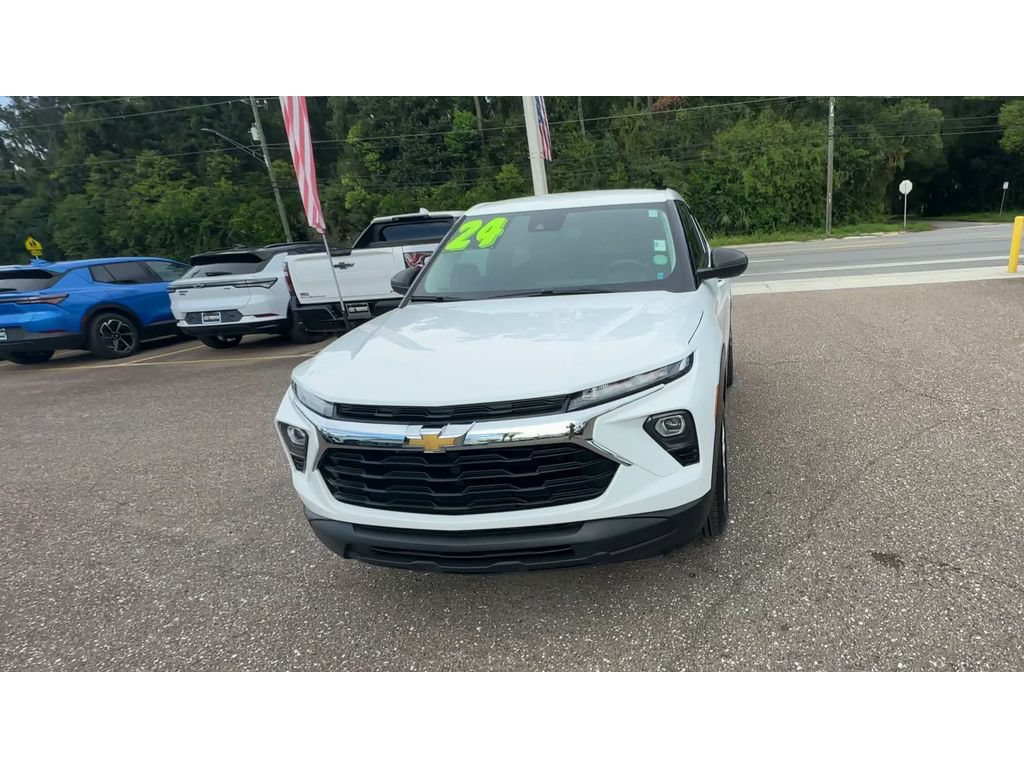 Used 2024 Chevrolet TrailBlazer LS w/ LS Convenience Package FWD image 7