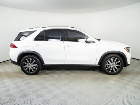 Used 2025 Mercedes-Benz GLE 450e 4MATIC image 27