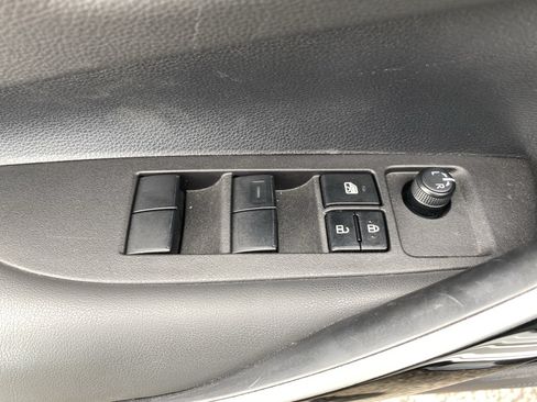 Used 2024 Toyota Corolla XSE FWD image 18