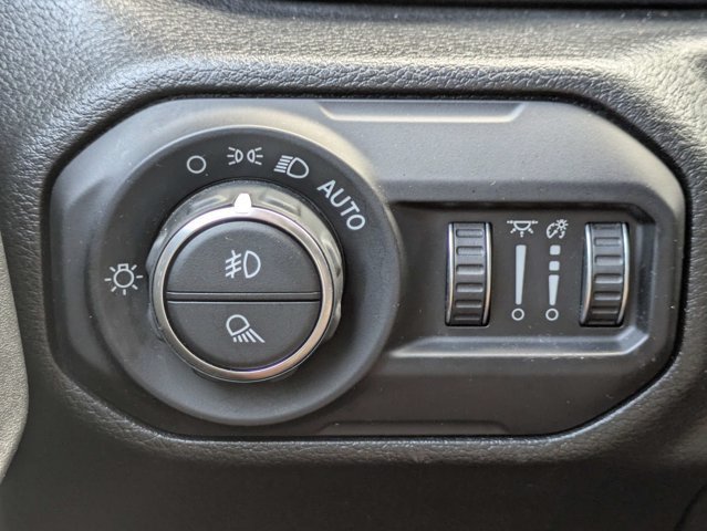 Used 2022 Jeep Gladiator Sport AWD/4WD image 25