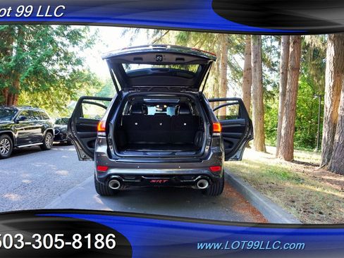 Used 2015 Jeep Grand Cherokee SRT w/ Luxury Group II AWD/4WD image 30