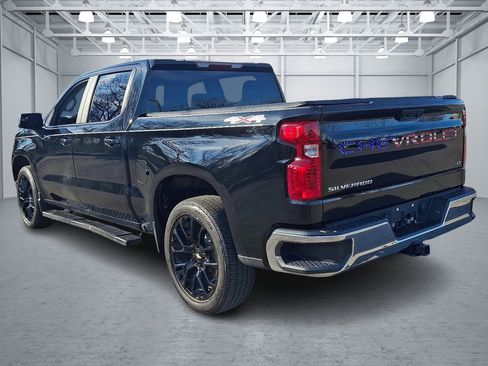 Used 2023 Chevrolet Silverado 1500 LT image 3