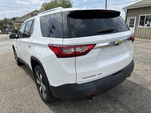 Used 2018 Chevrolet Traverse LT AWD/4WD image 14