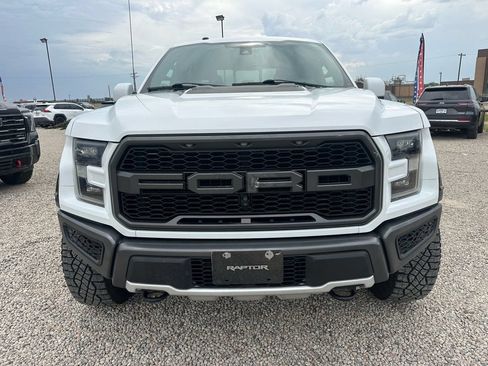 Used 2018 Ford F150 Raptor w/ Equipment Group 802A Luxury AWD/4WD image 3