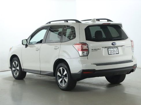 Used 2017 Subaru Forester 2.5i Premium w/ All-Weather Package image 41