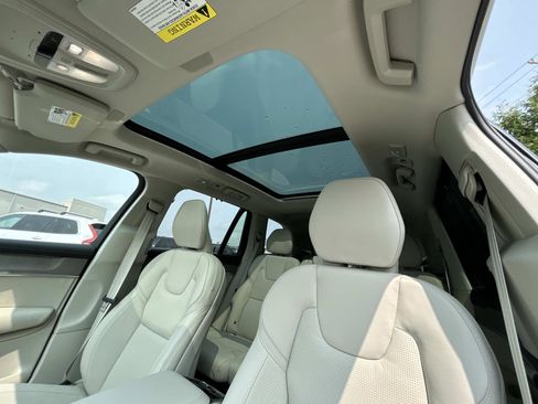 New 2026 Volvo XC90 B6 Ultra image 11