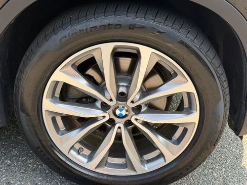 Used 2019 BMW X3 xDrive30i w/ Convenience Package AWD/4WD image 9