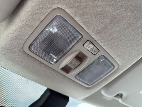 Certified 2023 Hyundai Venue SEL w/ Cargo Package FWD image 27