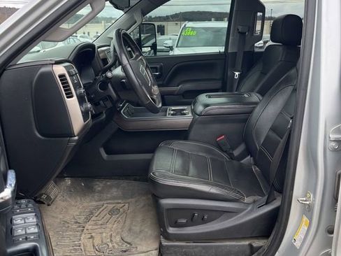 Used 2018 GMC Sierra 2500 Denali image 7