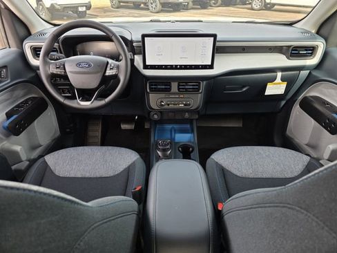 New 2026 Ford Maverick XLT w/ XLT Luxury Package image 5