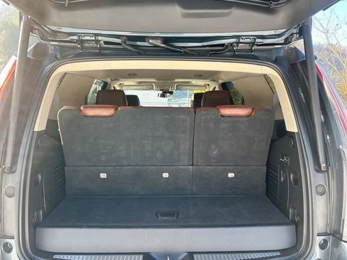 Used 2020 Cadillac Escalade Luxury image 23