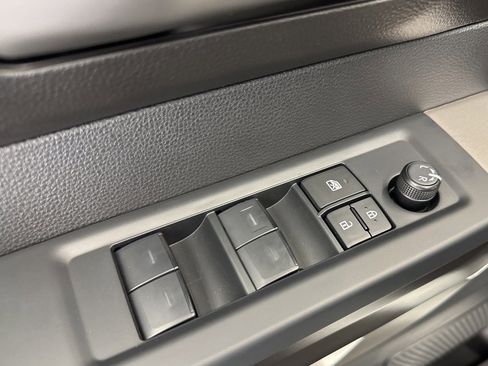 New 2026 Toyota Tundra SR5 image 33