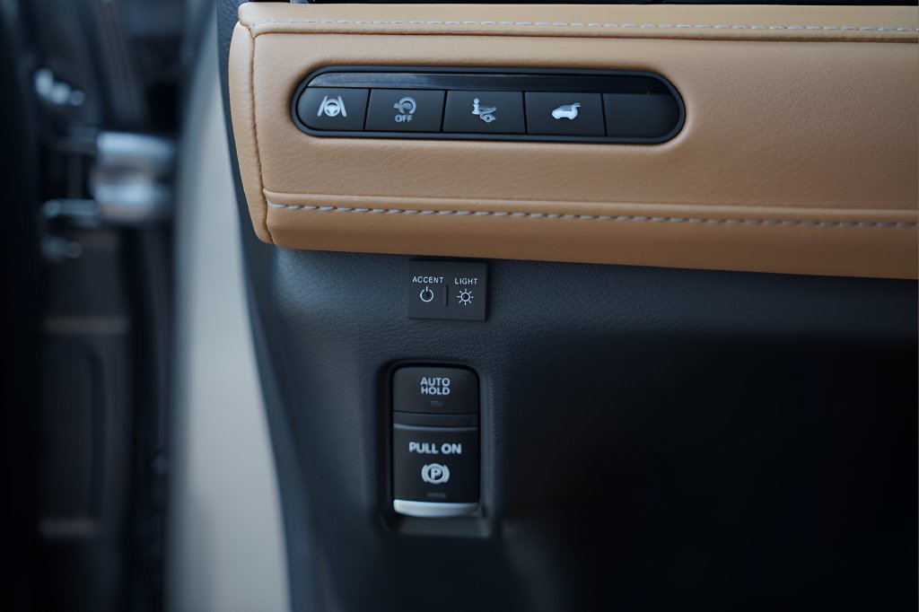 Used 2025 INFINITI QX80 Sensory w/ Exterior Package AWD/4WD image 20