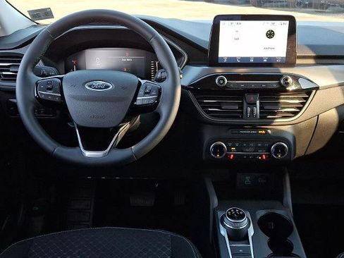 Certified 2023 Ford Escape Active w/ Cold Weather Package FWD image 12