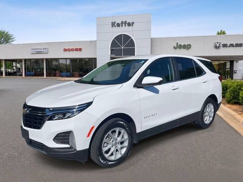 Used 2022 Chevrolet Equinox LT FWD image 1