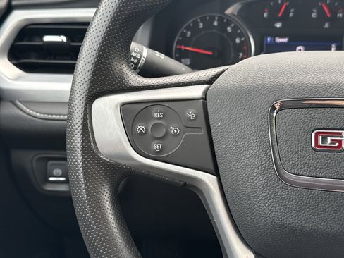 Used 2023 GMC Acadia SLE w/ Driver Convenience Package image 20