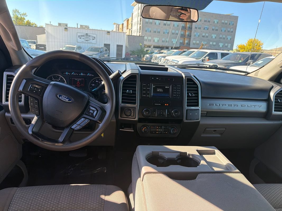 Used 2019 Ford F350 XLT AWD/4WD image 11