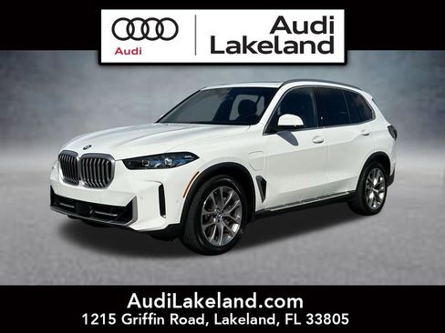 Used 2025 BMW X5 xDrive50e AWD/4WD image 1