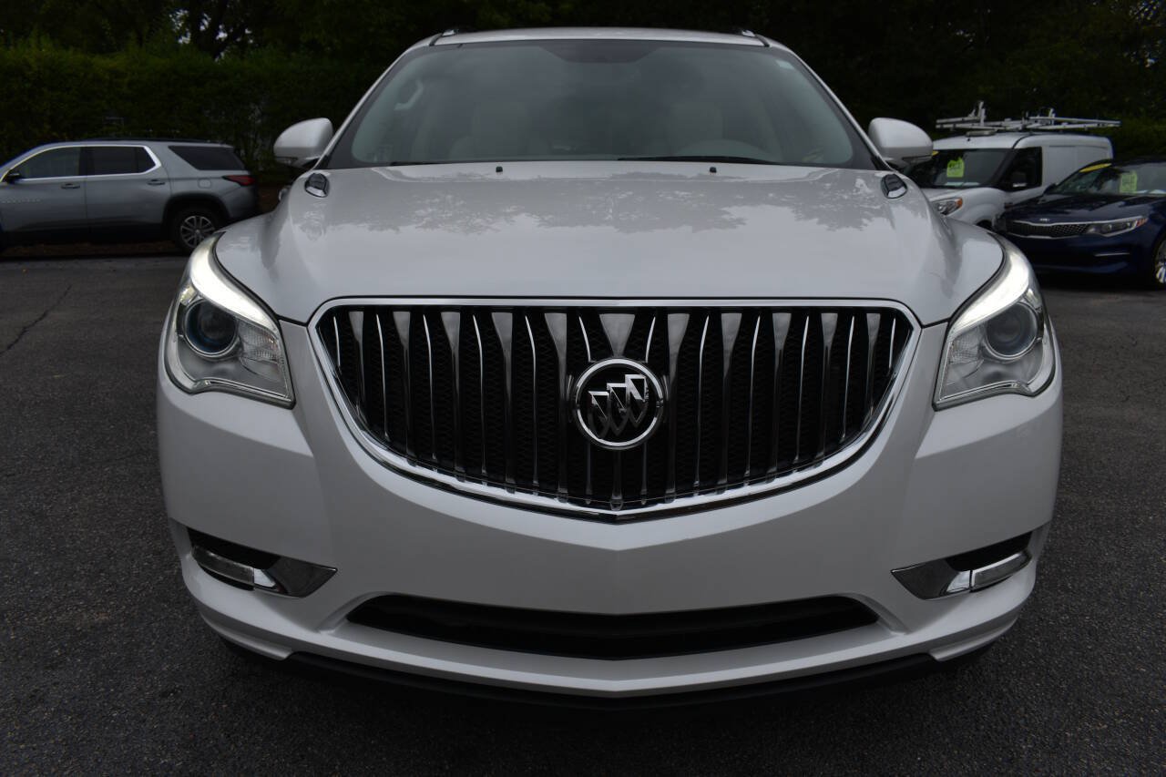 Used 2017 Buick Enclave Leather FWD image 5