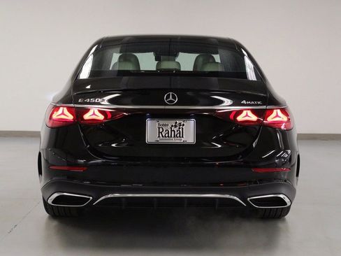 New 2026 Mercedes-Benz E 450 4MATIC Sedan image 5