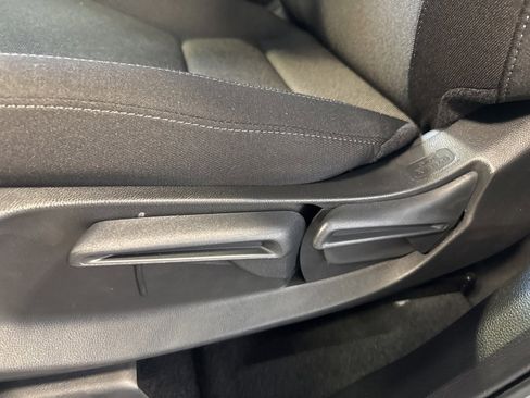 New 2025 Honda CR-V LX image 18