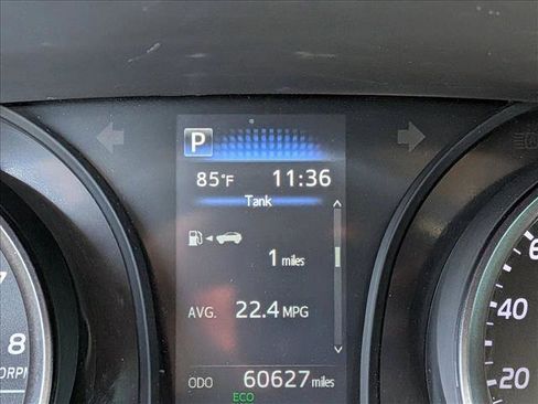Used 2023 Toyota Camry SE FWD image 11
