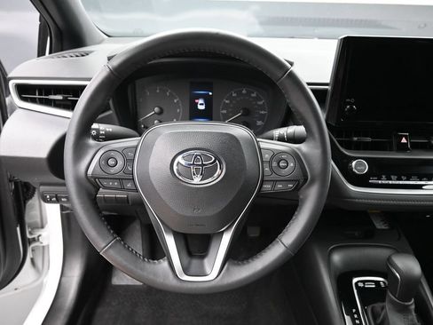 Certified 2024 Toyota Corolla SE w/ SE Premium Package FWD image 14